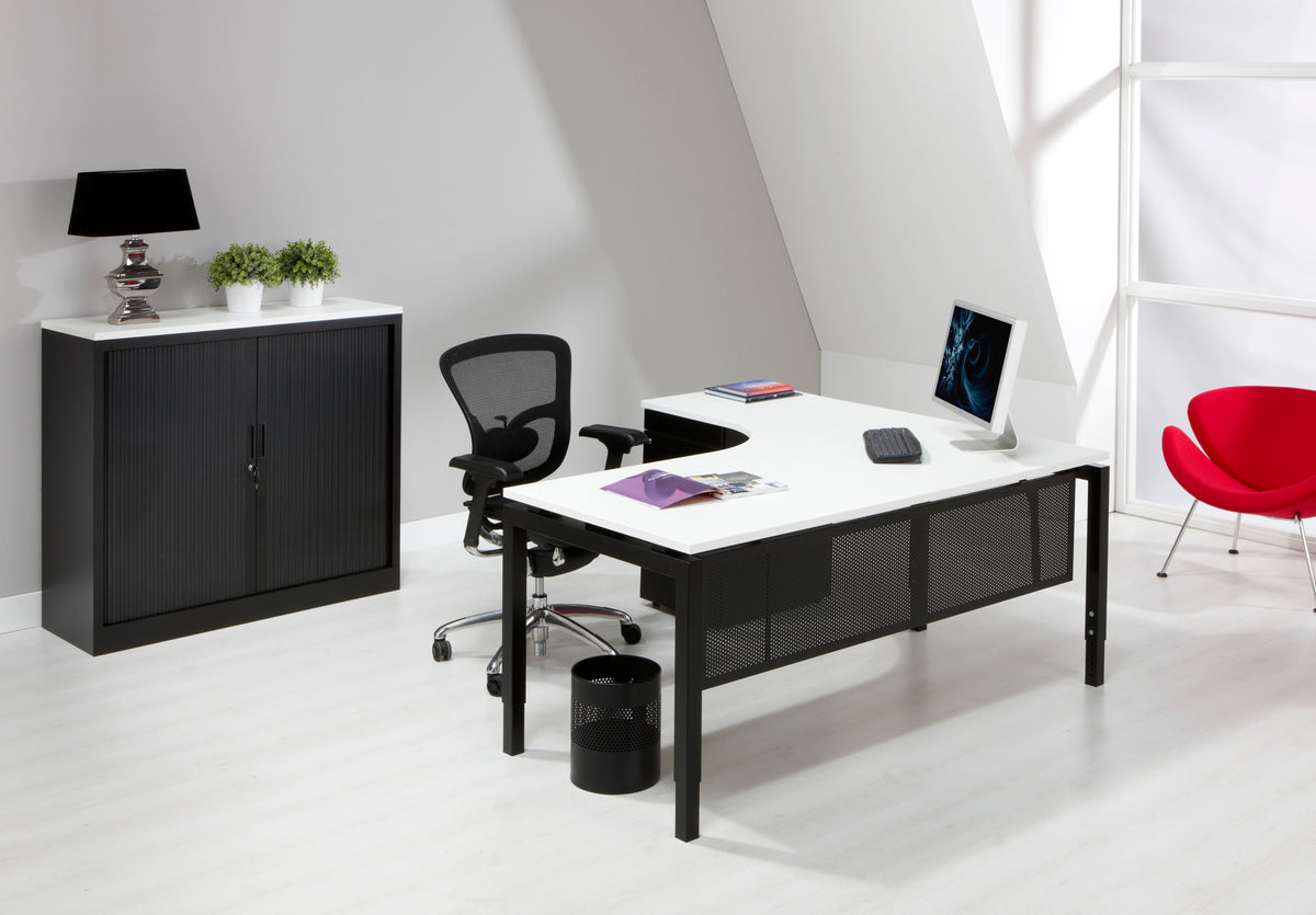 Hoekbureau Ora 180x120 cm links N-poot