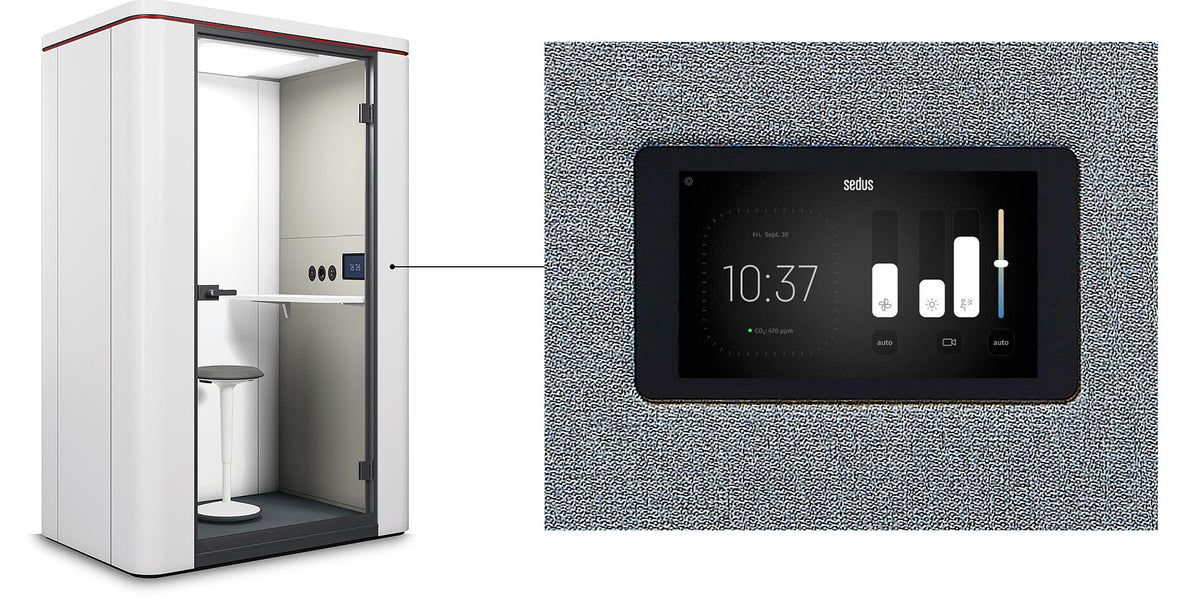 Touchdisplay van de Sedus se:cube voor licht en ventilatie