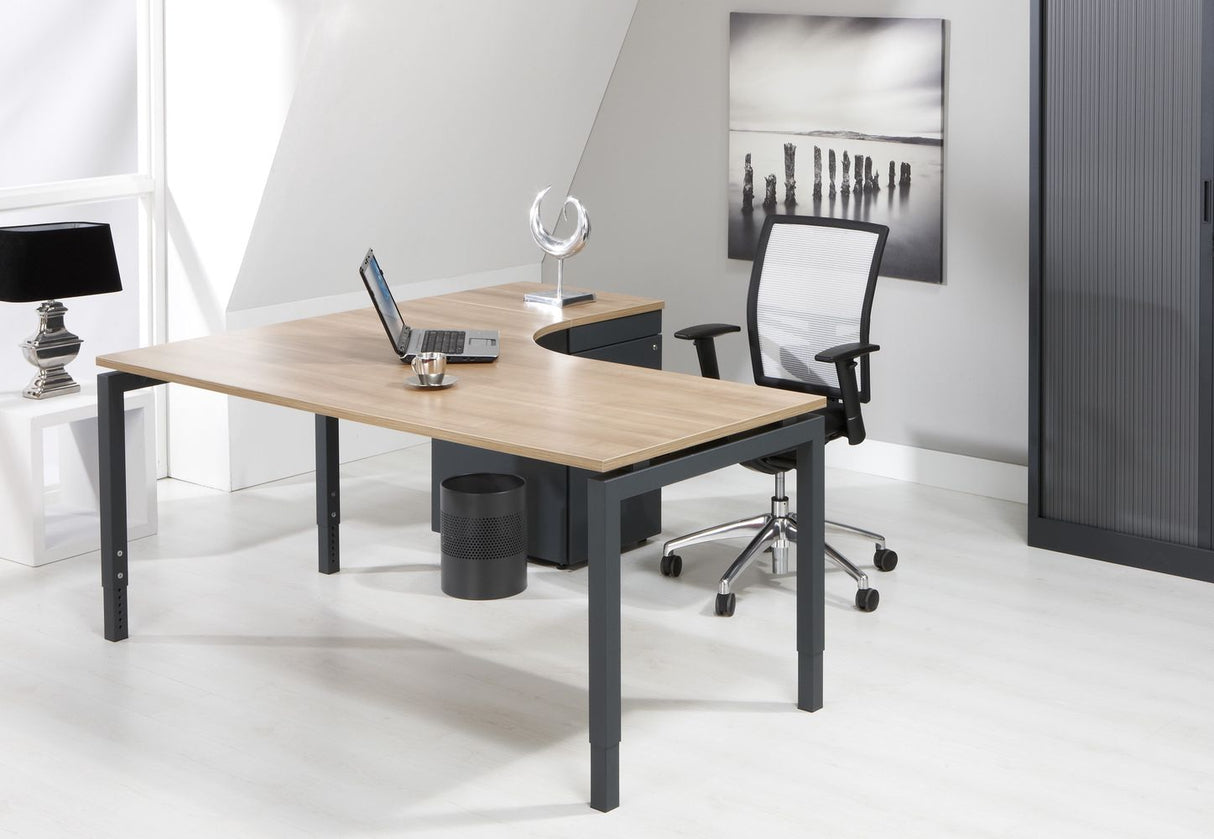 Hoekbureau met N-poot heok rechts